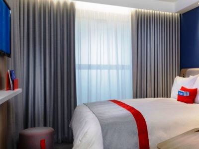 Holiday Inn Express Munich City West By Ihg 3*